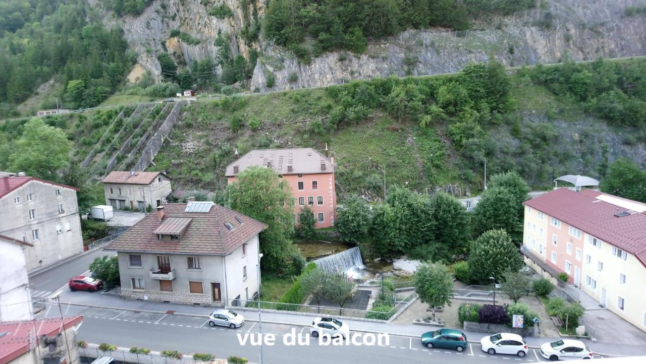 Apart'Bellevue Morez Luaran gambar