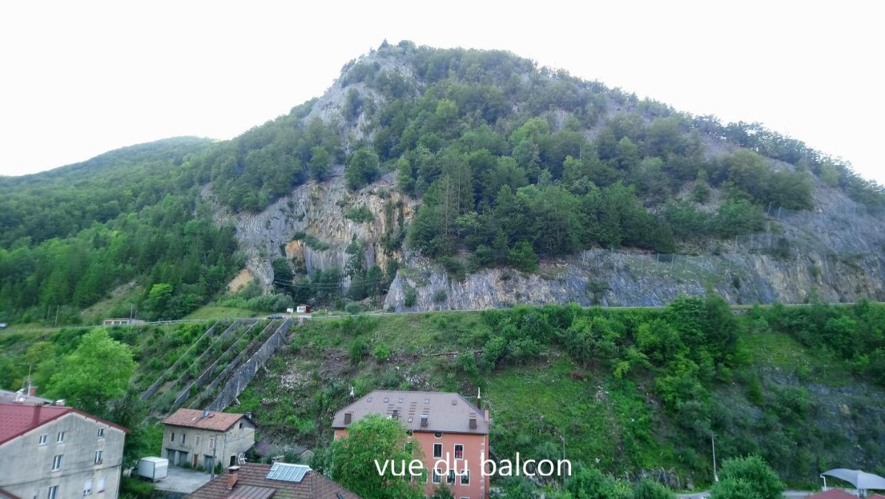 Apart'Bellevue Morez Luaran gambar