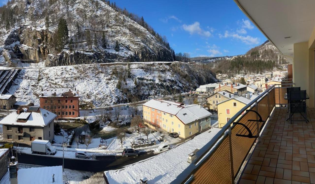 Apart'Bellevue Morez Luaran gambar